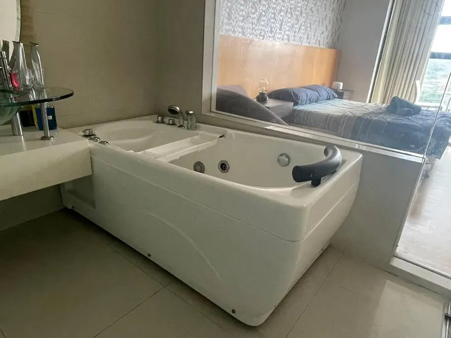Cozy Home With Private Jacuzzi At Kl City 806 Kuala Lumpur Apartman